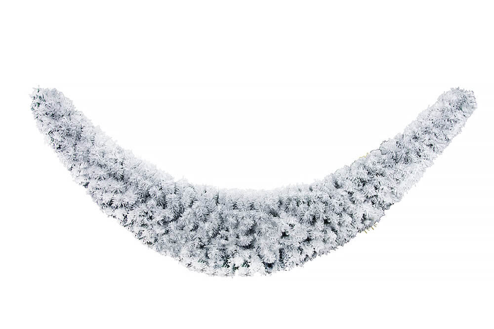 SNOW MOON GARLAND